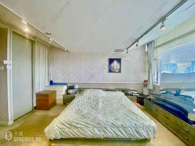 Stubbs Road - K.Y. Mansion 13