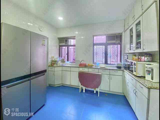 Stubbs Road - K.Y. Mansion 11