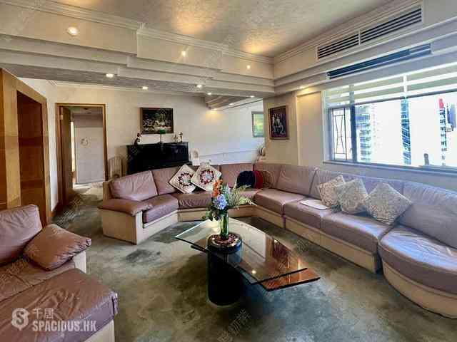 Stubbs Road - K.Y. Mansion 25