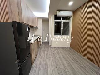 Sai Ying Pun - Fuk Shing Building 03