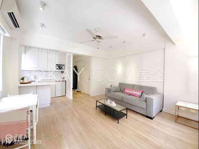 Wan Chai - 18, Sau Wa Fong 05