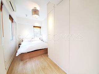 Wan Chai - 18, Sau Wa Fong 11