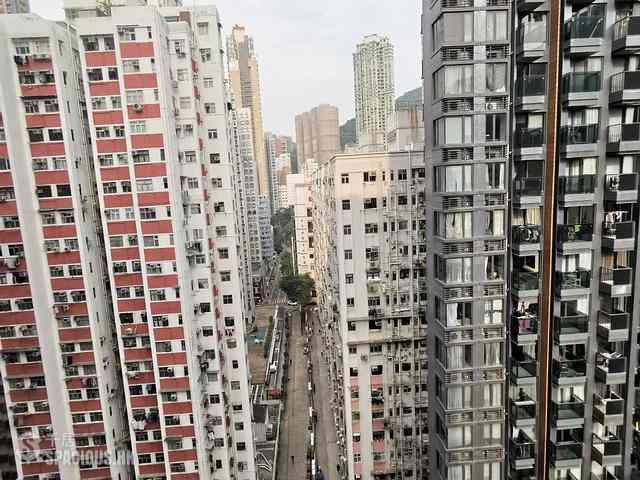 Kennedy Town - On Fat Building 08