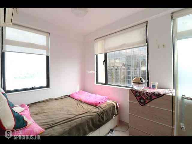 Wan Chai - Causeway Centre Block C 05