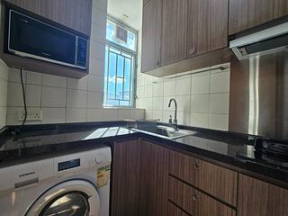 Tung Chung - Seaview Crescent 18