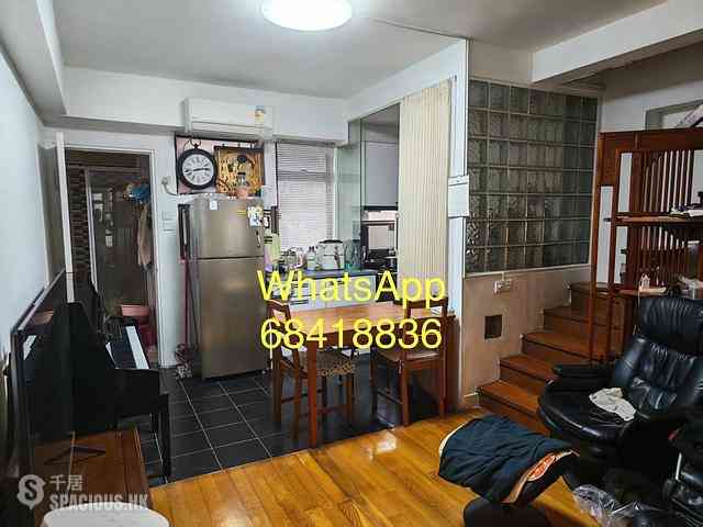 Mid Levels West - Bonham Ville 01