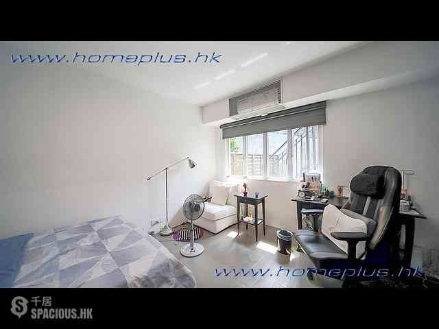 Clear Water Bay - Little Palm Villa 13