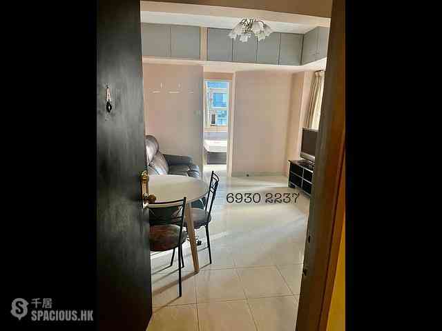 Wan Chai - Wang Gee Mansion 02