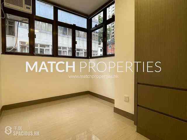 Sai Ying Pun - Wing Fong Mansion 04