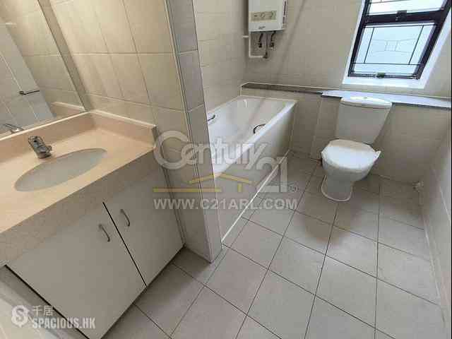Yau Ma Tei - Wylie Court 18