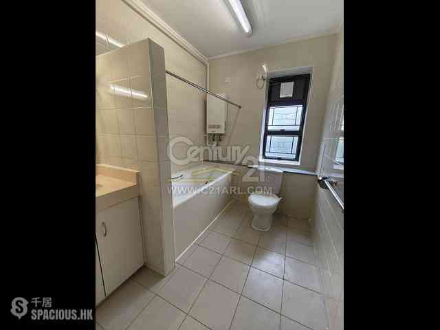 Yau Ma Tei - Wylie Court 23