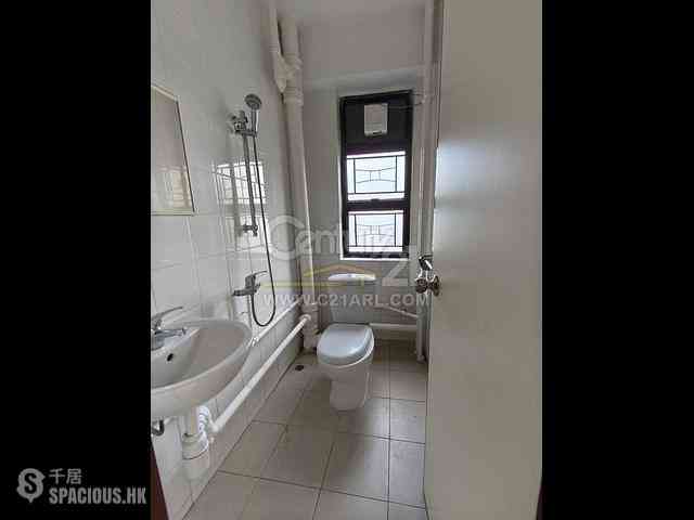 Yau Ma Tei - Wylie Court 29