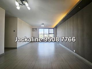 Yau Yat Chuen - Village Gardens Phase 3 Block B17 (No.40) 02