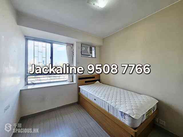 Yau Yat Chuen - Village Gardens Phase 3 Block B17 (No.40) 06