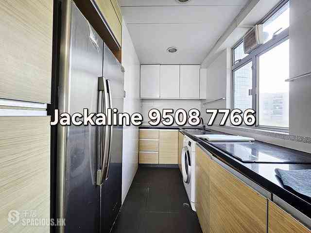 Yau Yat Chuen - Village Gardens Phase 3 Block B17 (No.40) 07
