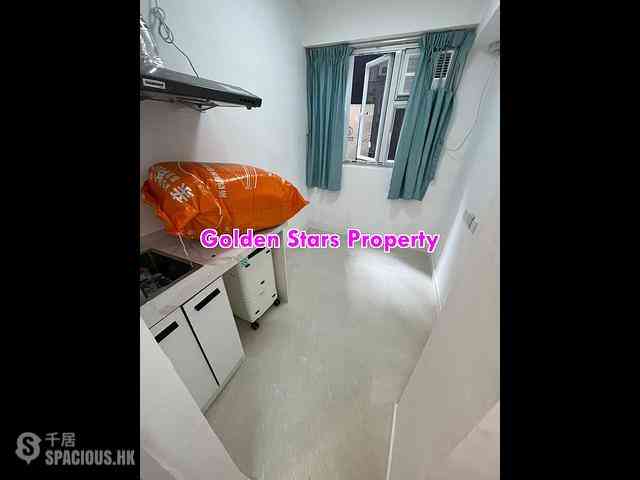 Sai Ying Pun - 12-14, Sai Yuen Lane 03