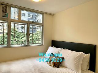Sheung Wan - Pong Fai Building 02