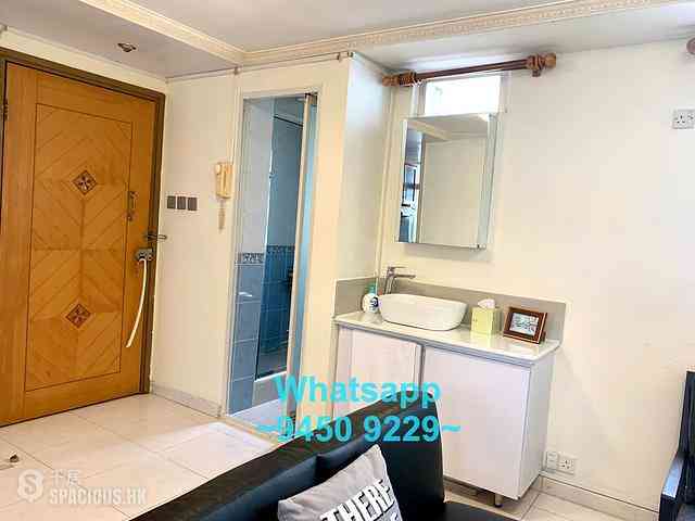 Sheung Wan - Pong Fai Building 04