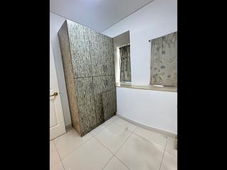 Sai Ying Pun - Kam Kwan Building 04