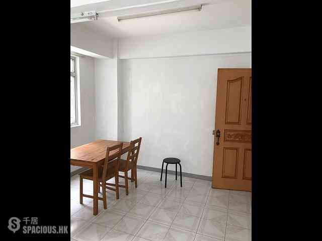 Sheung Wan - 15-17, Mercer Street 01