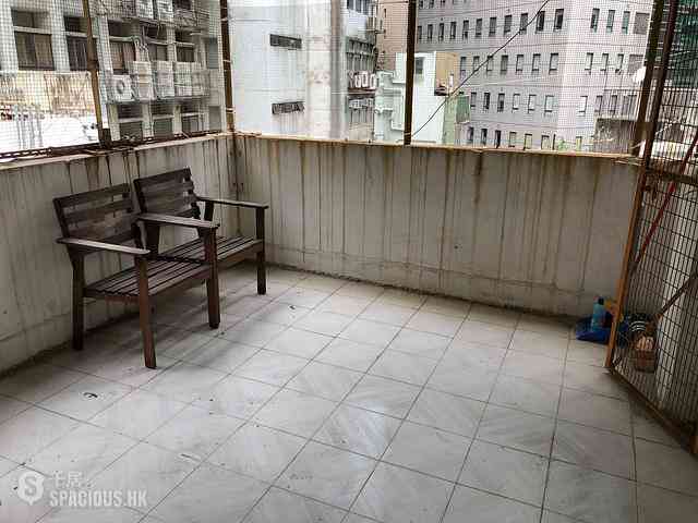 Sheung Wan - 15-17, Mercer Street 04