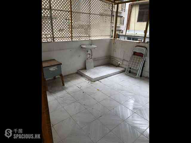 Sheung Wan - 15-17, Mercer Street 05