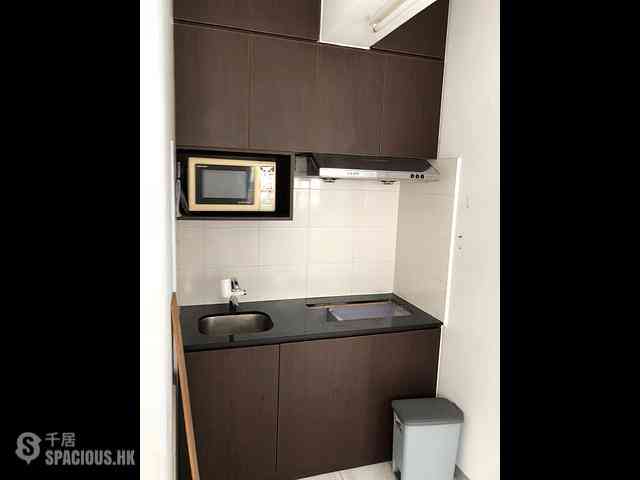 Sheung Wan - 15-17, Mercer Street 11
