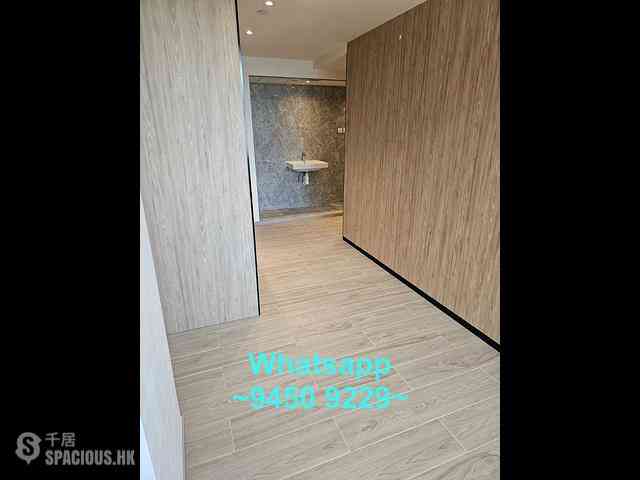 Central - 73, Connaught Road West 02