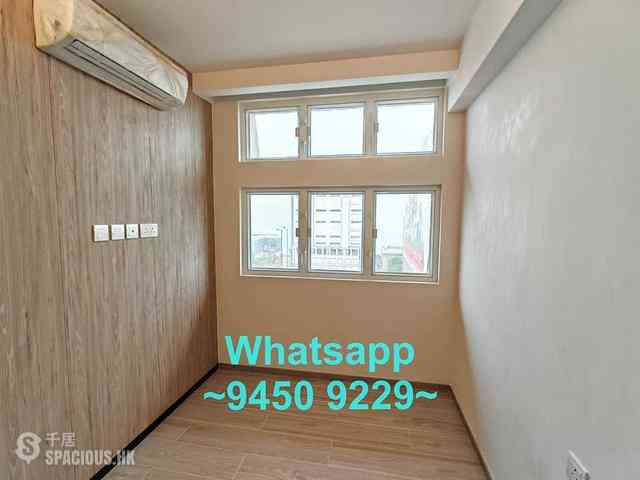Central - 73, Connaught Road West 06