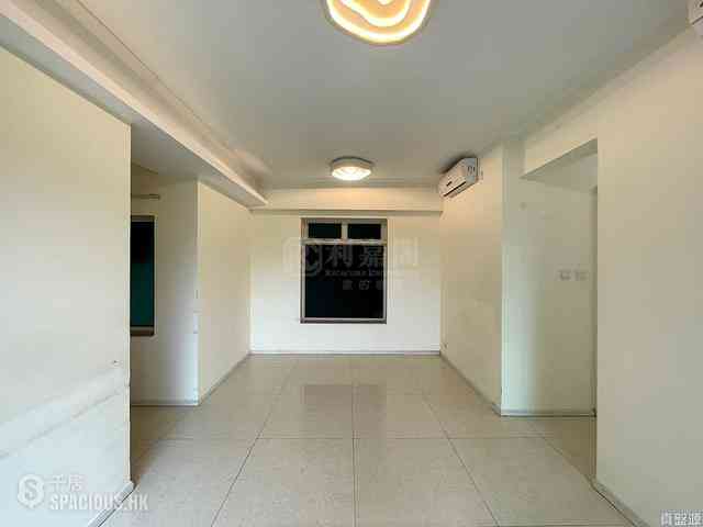 Clear Water Bay - The Beaumount Phase 1 Block 1 03