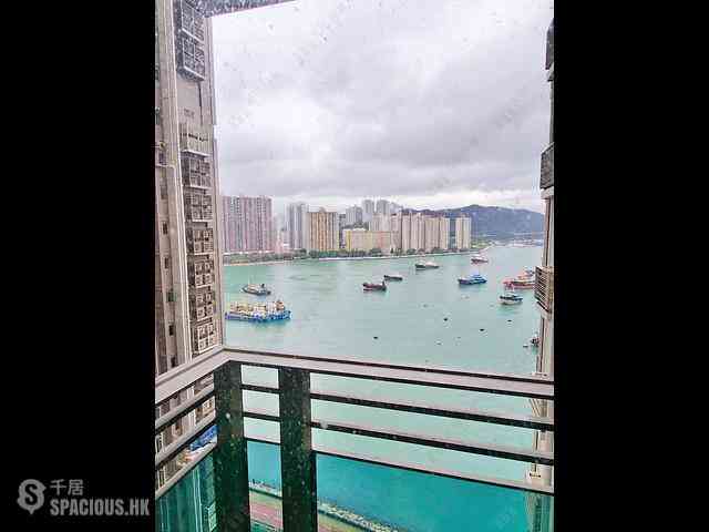 Tsuen Wan - Ocean Pride Phase 3 Block 6 04