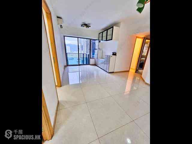 Tsuen Wan - Ocean Pride Phase 3 Block 6 06