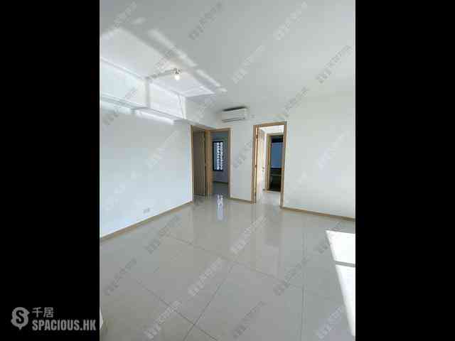 Tsuen Wan - Ocean Pride Phase 3 Block 6 03