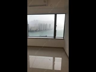 Tsuen Wan - Ocean Pride Phase 3 Block 6 02