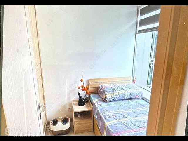 Tsuen Wan - Ocean Pride Phase 3 Block 6 07