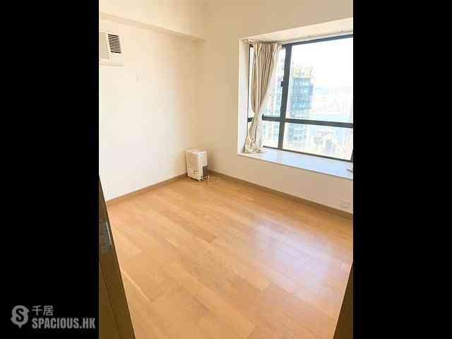 Mid Levels Central - Vantage Park Block 2 08