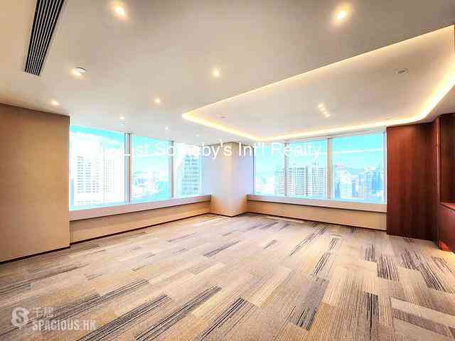 中环 - The Center 05