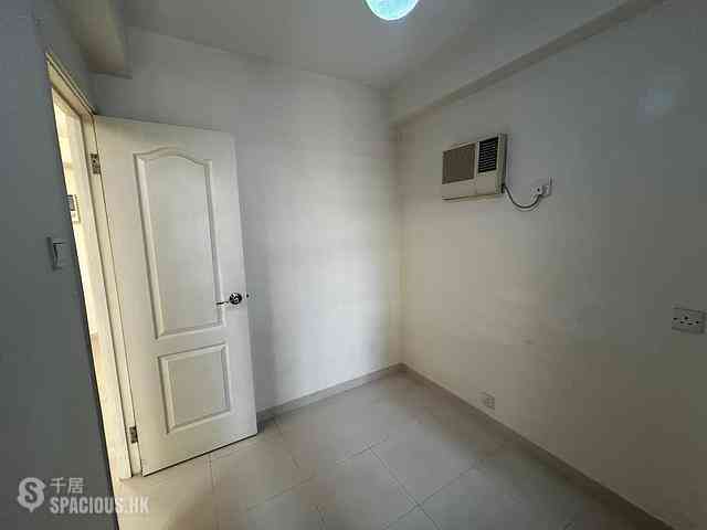 Sheung Wan - Hongway Garden Block A 03