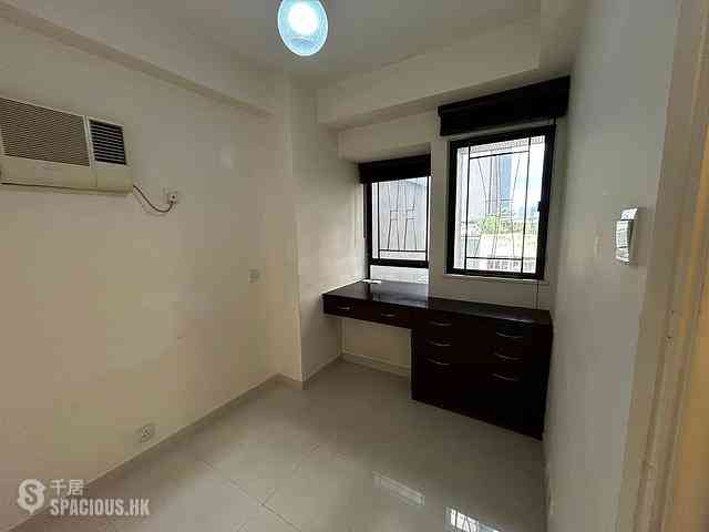 Sheung Wan - Hongway Garden Block A 09
