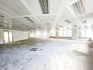 中环 - The Center 03