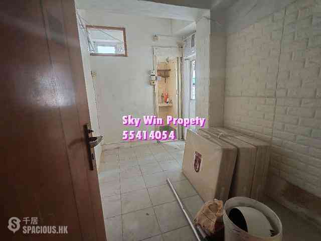 Prince Edward - 36, Ki Lung Street 04