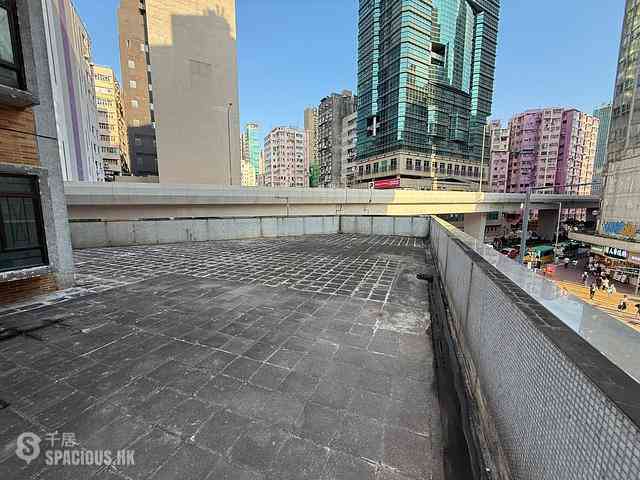 Tai Kok Tsui - Glory Royal Complex Centre Phase 2 Royal Building 10