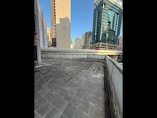 Tai Kok Tsui - Glory Royal Complex Centre Phase 2 Royal Building 11