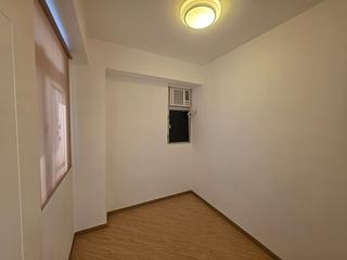 To Kwa Wan - On Ning Building 05