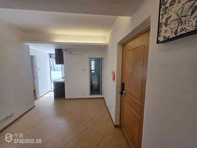 To Kwa Wan - On Ning Building 06
