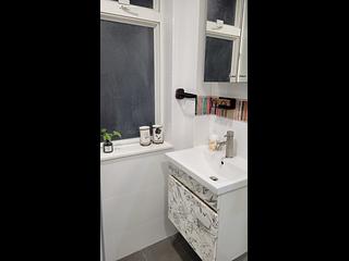 Sai Ying Pun - 25, High Street 04