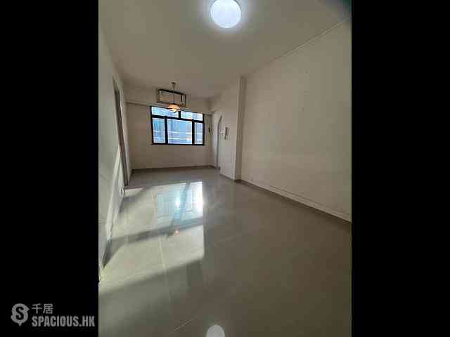 Sai Ying Pun - General Building 03