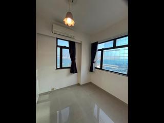 Sai Ying Pun - General Building 05