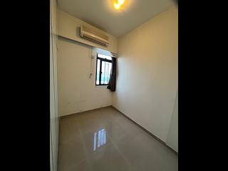 Sai Ying Pun - General Building 06