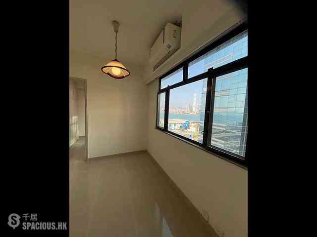 Sai Ying Pun - General Building 07